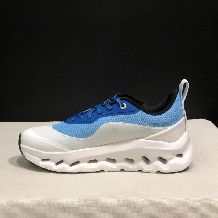 On Cloud × Loewe — Cloudtilt Blue Sky